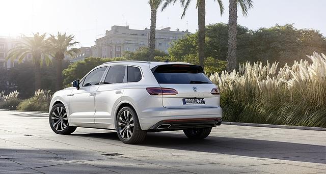 Beim VW Touareg III wird auch eine Luftfederung zu haben sein