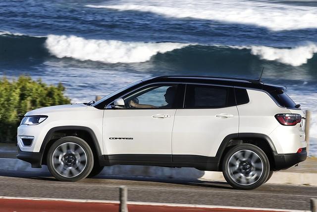 Das gut 4,40 Meter SUV ist eine lifestylige Alternative zu Kompakten und Kompaktkombis