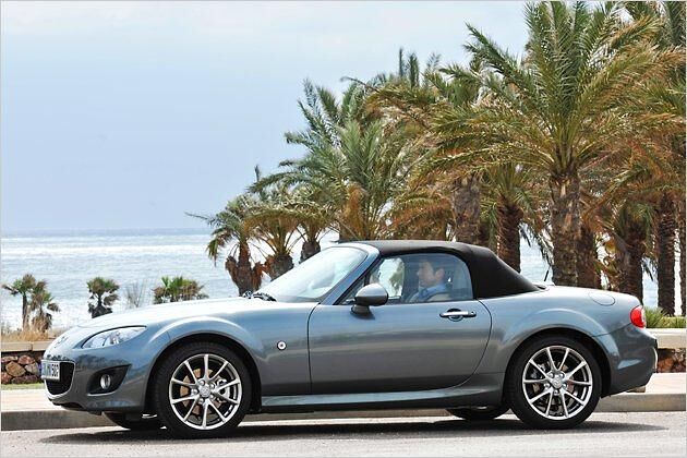In der Kürze liegt die Würze: Der MX-5 ist 4,02 Meter lang