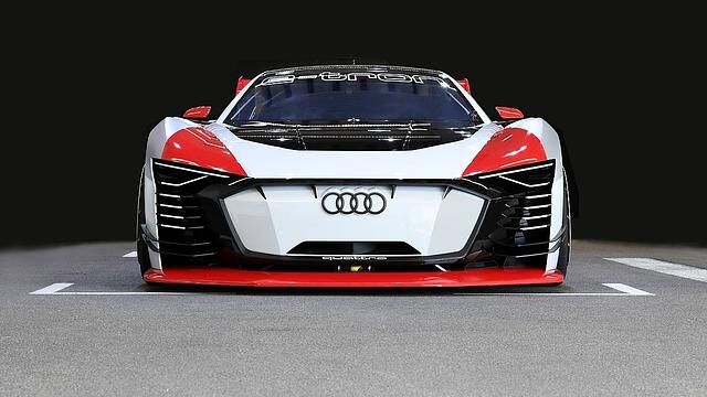 Der Audi e-tron Vision Gran Turismo wiegt 1.450 Kilogramm