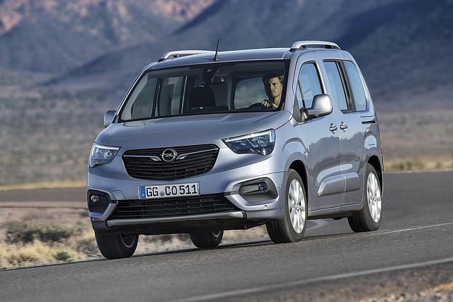 Die Front des Combo Life passt sich dem Opel-Markenantlitz an