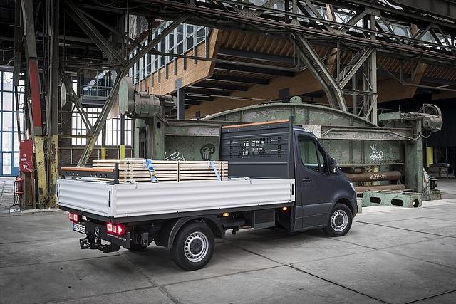 Der Mercedes Sprinter als Pritschenwagen