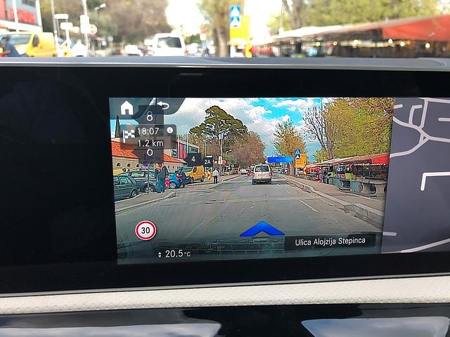Grandios: Die Augmented Reality macht das Navigationssystem idiotensicher