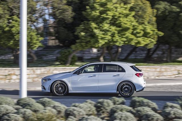 Die Mercedes A-Klasse (W177) kostet mindestens 30.231,95 Euro