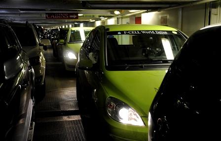 Mercedes Fuel-Cell World Tour 2011