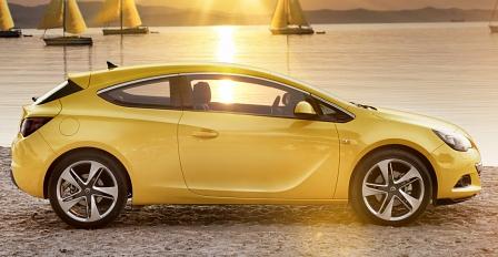 Opel Astra GTC 2012