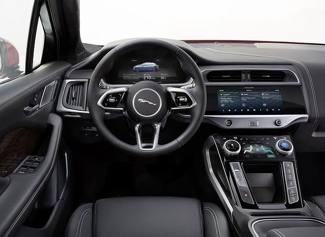 Das Cockpit des Jaguar i-Pace