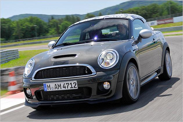 Erste Ausfahrt im neuen Mini Coupé - in der sportlichen John-Cooper-Works-Version