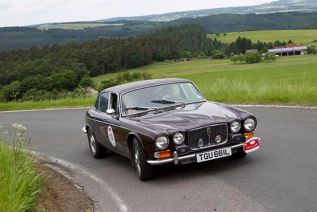 Jaguar XJ12 von Queen Mum