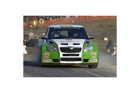 Fünf Skoda Fabia Super 2000 bei Rallye Korsika am Start