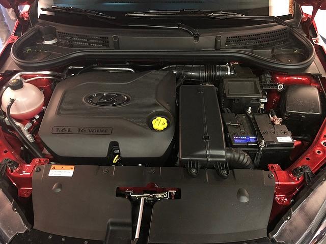 Der 1.6 Liter Motor hat 106 PS