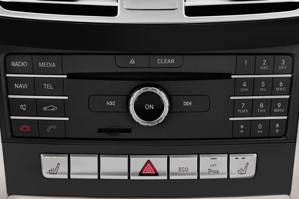 Mercedes CLS (Baujahr 2015) CLS 250 Bluetec 2 Türen Radio und Infotainmentsystem