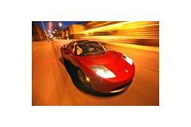 Tesla Roadster fuhr sich zum mehrfachen Millionär