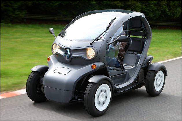 Renault Twizy: Ein Leichtbau-Auto mit Elektroantrieb zu Preisen ab 6.990 Euro (Bild: Prototyp)