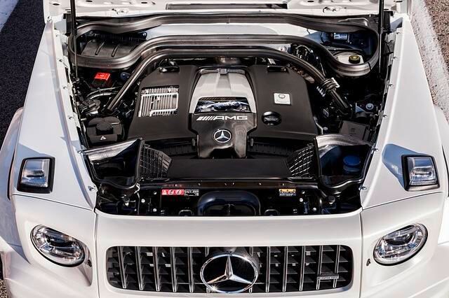 Fast 600 PS leistet der Vierliter-V8 im Mercedes-AMG G 63