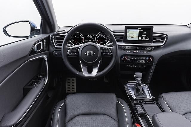 Das aufgeräumte Cockpit des Kia Ceed 2018