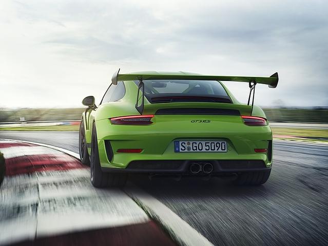 Porsche 911 GT3 RS - der statische Heckflügel ist imposant - und Geschmacksache