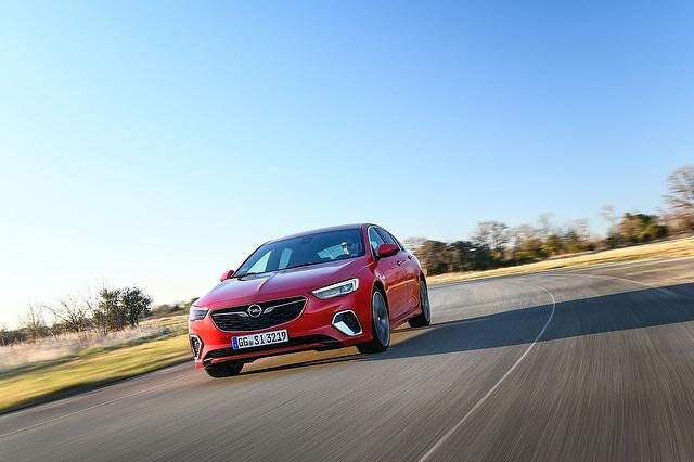 Opel Insignia GSi Grand Sport kostet mindestens 45.595 Euro