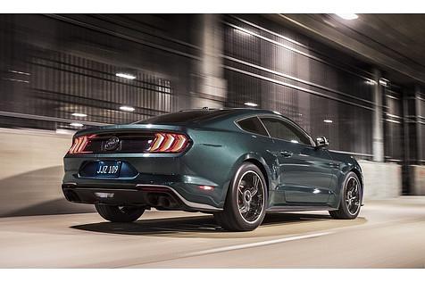 Auf dem Heck prangt das Bullitt-Logo