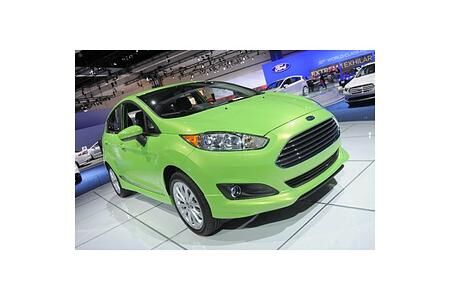 L.A. Auto Show 2012: Ford Fiesta gibt seinen US-Einstand L.A. Auto Show 2012: Ford Fiesta gibt seinen US-Einstand