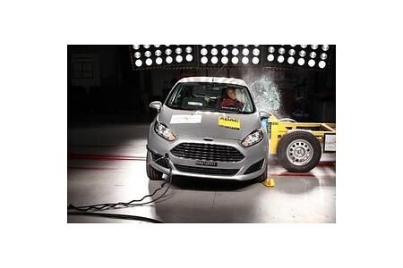 Advanced-Awards und 5-Sterne-Wertungen für Ford