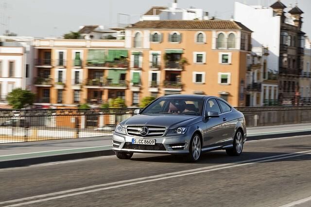 Neben Limousine und Kombi gibt es auch ein Coupé