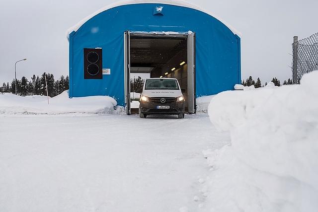 Mercedes eVito Wintertest in Arjeplog