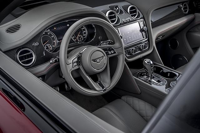 Bentley Bentayga V8