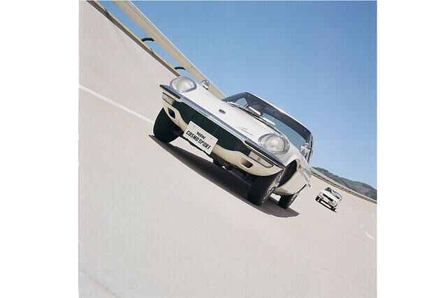 Mazda Cosmo Sport 110 S und Mazda R100