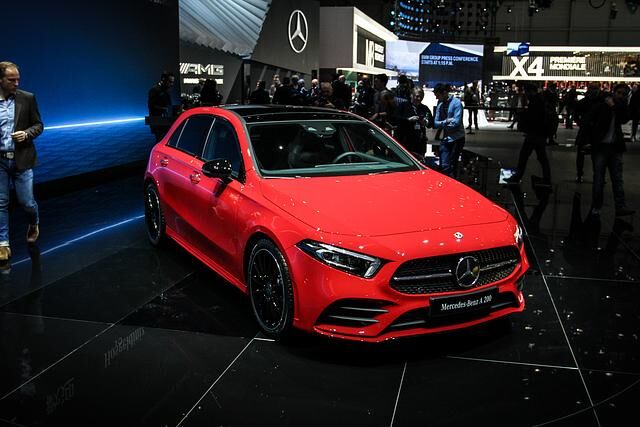 Die neue A-Klasse kommt in diesem Frühjahr mit dem modernsten Cockpit und dem fortschrittlichsten Bediensystem im Hause Mercedes auf den Markt