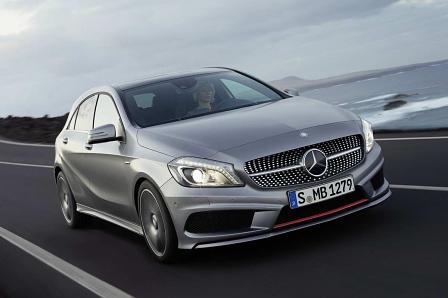 Neue Daimler-Motorengeneration - Deutsch-französische Freundschaft