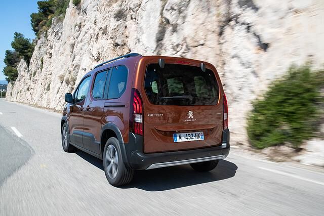 Mindestens 20.740 Euro kostet die 81kW/110 PS starke Benziner-Basisversion.