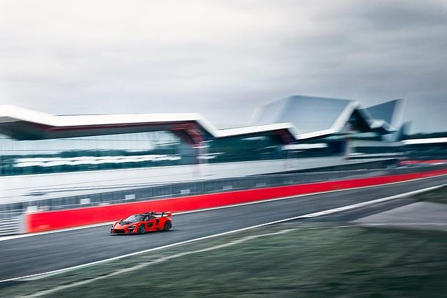 McLaren Senna