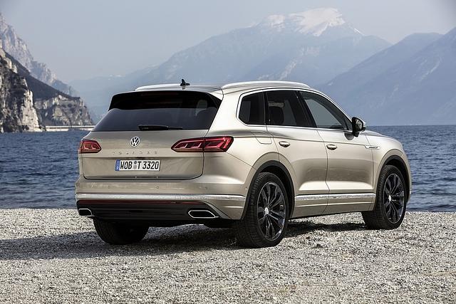 Der VW Touareg V6 TDI kostet 60.675 Euro
