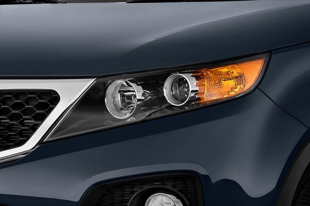 Kia Sorento (Baujahr 2011) Spirit 5 Türen Scheinwerfer
