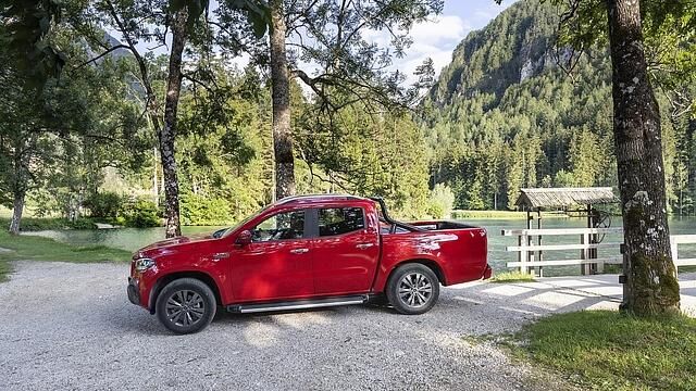 Der Mercedes X 350 d 4 Matic ist 5,34 Meter lang