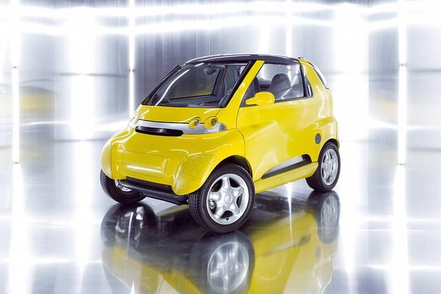 Der smart eco speedster nimmt 1993 die Idee des smart cabrio vorweg. 