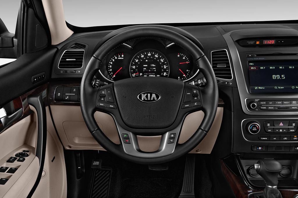 Kia Sorento (Baujahr 2013) Spirit 5 Türen Lenkrad