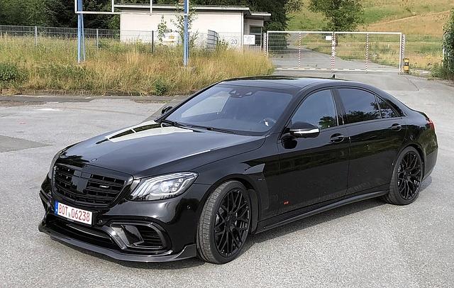 Brabus 800 auf Basis des Mercedes AMG S 63 4matic+ - erst einmal nur 300 km/h Spitze