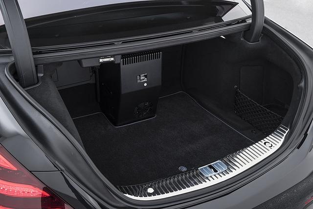 Brabus 800 - auf Wunsch mit Kühlbox