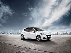 Peugeot 208 Signature -  Sondermodell mit Durchblick