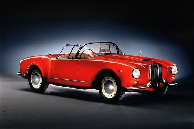 Lancia Aurelia B24 Spider ab 1954 Panoramascheiben-Pionier von Pininfarina