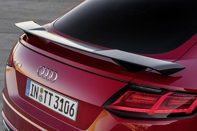 Die \"Competition\"- Ausführung des Audi TTS 2018 hat einen feststehenden Heckflügel