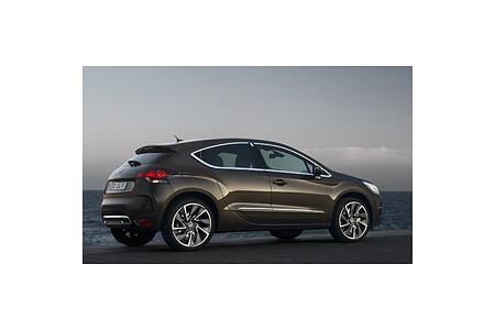 Citroën startet DS4-Roadshow „Beat the Mainstream“