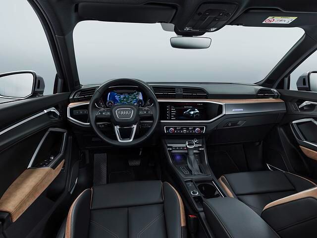 Der neue Audi Q3 bietet einen stark digitalisierten Arbeitsplatz