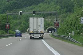 Ratgeber: Sicher durch den Tunnel - Im Notfall Zündschlüssel stecken lassen