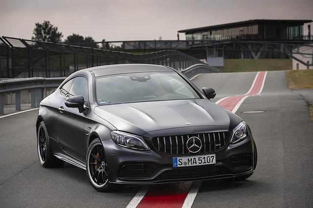 Das Mercedes AMG C 63S Coupé hat einen Norm-Durchschnittsverbrauch von 10,1 l/100 km