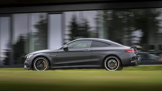 Das Mercedes AMG C 63S Coupé ist 4,75 Meter lang