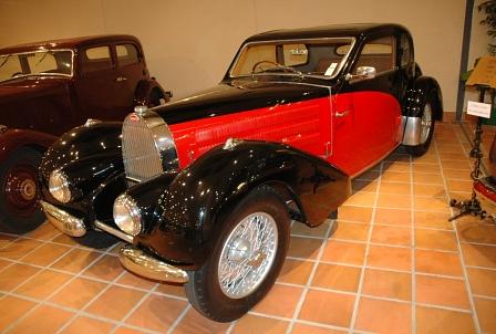 Bugatti Typ 57 S im Automuseum Monaco