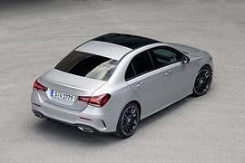 Mercedes A-Klasse Limousine - Stufenlösung
